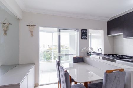 Sala de apartamento à venda com 2 quartos, 48m² em Padroeira, Osasco