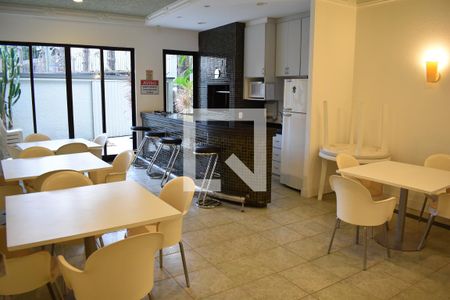 Apartamento à venda com 90m², 2 quartos e 1 vagaÁrea comum - Salão de festas