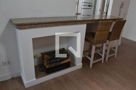 Sala de apartamento à venda com 2 quartos, 90m² em Batel, Curitiba