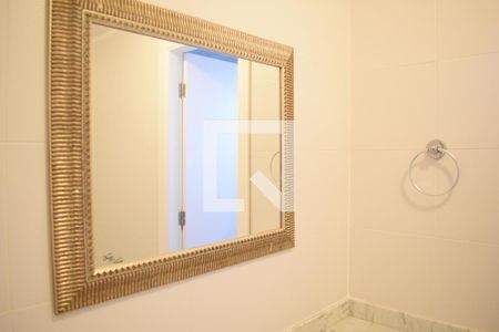 Banheiro Suíte de apartamento à venda com 2 quartos, 90m² em Batel, Curitiba