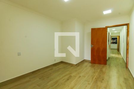 Quarto 01 de casa à venda com 3 quartos, 137m² em Vila Carrao, São Paulo