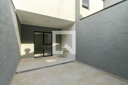 Casa à venda com 137m², 3 quartos e 2 vagasÁrea de Serviço