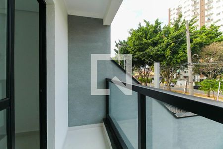 Varanda de casa à venda com 3 quartos, 137m² em Vila Carrao, São Paulo