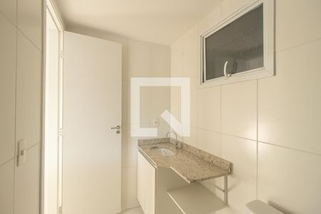 Apartamento para alugar com 130m², 3 quartos e 2 vagasDetalhe do Banheiro Social 2