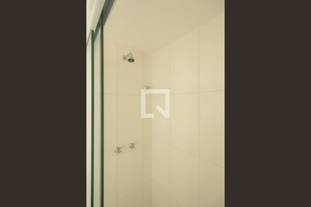 Apartamento para alugar com 130m², 3 quartos e 2 vagasDetalhe do Banheiro Social 2