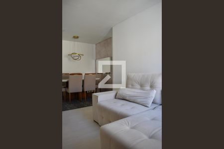 Sala de apartamento para alugar com 3 quartos, 74m² em Santo Inácio, Curitiba