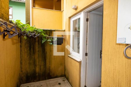 Casa de condomínio à venda com 159m², 3 quartos e 2 vagasÁrea de Serviço