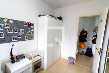 Casa de condomínio à venda com 159m², 3 quartos e 2 vagasQuarto 1
