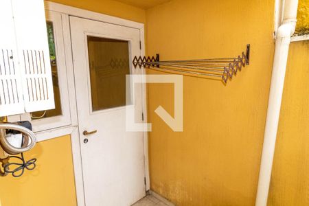 Casa de condomínio à venda com 159m², 3 quartos e 2 vagasÁrea de Serviço