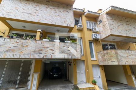 Fachada do Prédio de casa de condomínio à venda com 3 quartos, 159m² em Cristal, Porto Alegre