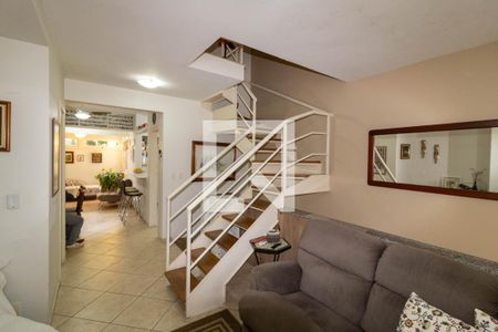 Casa de condomínio à venda com 159m², 3 quartos e 2 vagasSala