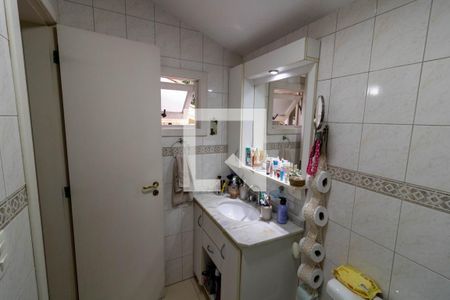 Casa de condomínio à venda com 159m², 3 quartos e 2 vagasBanheiro da Suíte