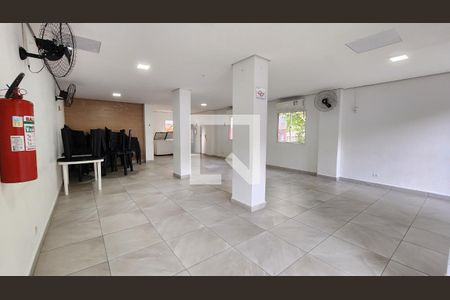 Apartamento para alugar com 50m², 2 quartos e 1 vagaÁrea comum - Salão de festas