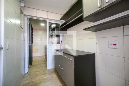 Apartamento para alugar com 97m², 3 quartos e 2 vagasÁrea de serviço