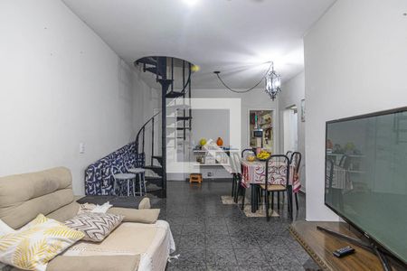 Sala de apartamento à venda com 1 quarto, 60m² em Grajaú, Rio de Janeiro