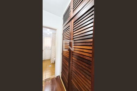 Apartamento à venda com 162m², 3 quartos e 1 vagaCloset Suite