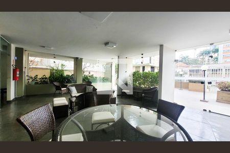 Apartamento à venda com 162m², 3 quartos e 1 vagaHall Social