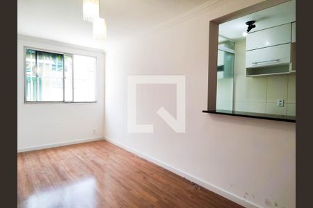 Sala de apartamento para alugar com 2 quartos, 59m² em Parque São Vicente, Mauá