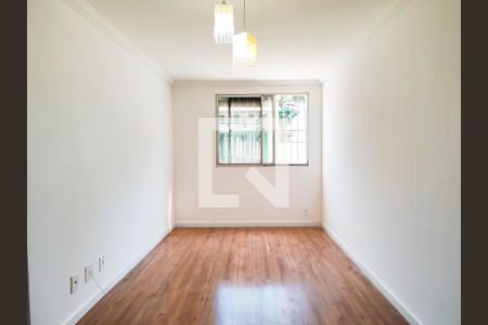 Sala de apartamento para alugar com 2 quartos, 59m² em Parque São Vicente, Mauá