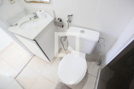 Apartamento à venda com 100m², 3 quartos e 1 vaga Apartamento à venda com 100m², 3 quartos e 1 vagaBanheiro Social