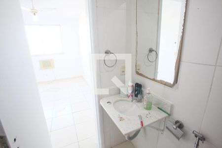 Apartamento à venda com 100m², 3 quartos e 1 vaga Apartamento à venda com 100m², 3 quartos e 1 vagaBanheiro da Suíte