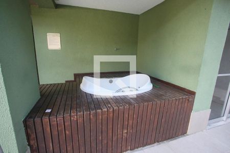 Apartamento à venda com 100m², 3 quartos e 1 vaga Apartamento à venda com 100m², 3 quartos e 1 vagaOfurô