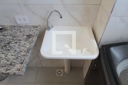 Apartamento para alugar com 44m², 2 quartos e 1 vagaCozinha e Área de Serviço