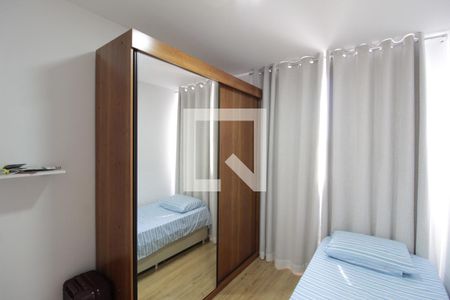 Quarto 1 de apartamento para alugar com 2 quartos, 44m² em Juliana, Belo Horizonte