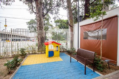 Apartamento à venda com 36m², 2 quartos e 1 vaga Apartamento à venda com 36m², 2 quartos e 1 vagaÁrea Comum - Playground