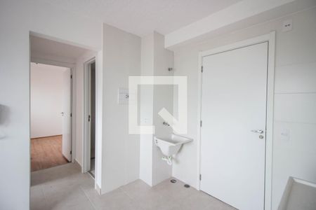 Apartamento à venda com 36m², 2 quartos e 1 vaga Apartamento à venda com 36m², 2 quartos e 1 vagaCozinha e Área de Serviço