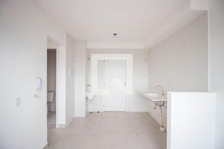Apartamento à venda com 36m², 2 quartos e 1 vaga Apartamento à venda com 36m², 2 quartos e 1 vagaCozinha e Área de Serviço