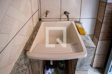 Casa à venda com 124m², 4 quartos e 2 vagasÁrea de Serviço