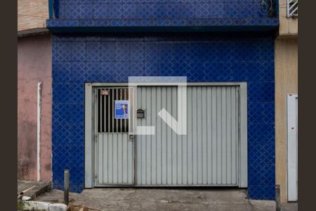 Casa à venda com 124m², 4 quartos e 2 vagasFachada