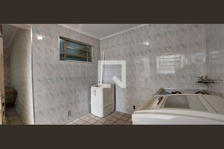 Casa para alugar com 150m², 2 quartos e 2 vagasÁrea de Serviço