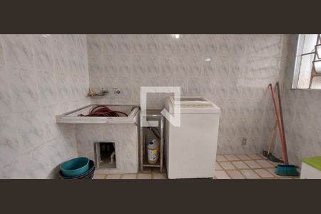 Casa para alugar com 150m², 2 quartos e 2 vagasÁrea de Serviço