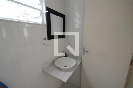 Casa à venda com 120m², 2 quartos e sem vagaBanheiro de Serviço