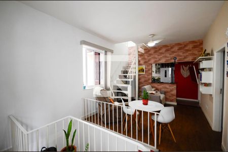 Sala de casa à venda com 2 quartos, 120m² em Tijuca, Rio de Janeiro