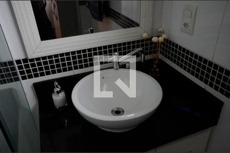 Casa à venda com 120m², 2 quartos e sem vagaBanheiro da Suíte