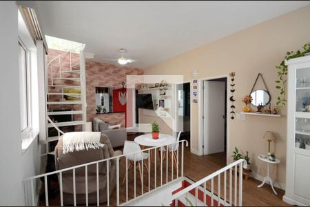 Sala de casa à venda com 2 quartos, 120m² em Tijuca, Rio de Janeiro