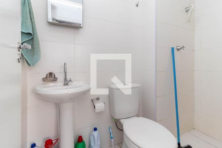 Apartamento à venda com 32m², 2 quartos e sem vaga Apartamento à venda com 32m², 2 quartos e sem vagaBanheiro
