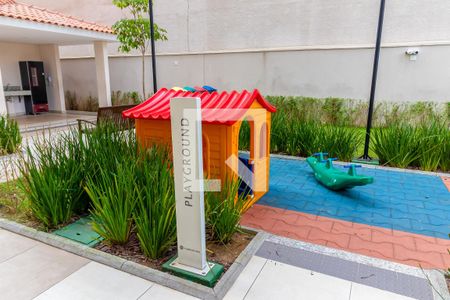 Apartamento à venda com 32m², 2 quartos e sem vaga Apartamento à venda com 32m², 2 quartos e sem vagaÁrea comum - Playground