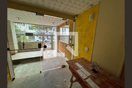 Hall de entrada de apartamento para alugar com 2 quartos, 65m² em Méier, Rio de Janeiro