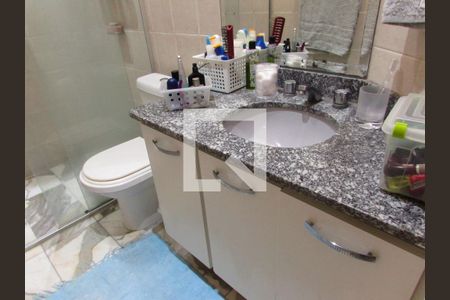 Apartamento à venda com 112m², 2 quartos e 2 vagasBanheiro da Suíte 1