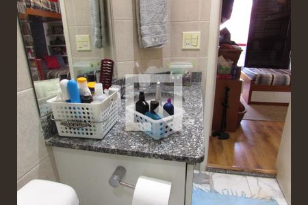 Apartamento à venda com 112m², 2 quartos e 2 vagasBanheiro da Suíte 1