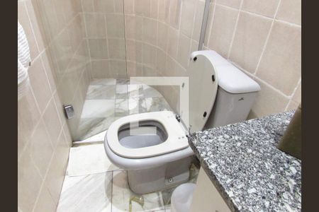 Apartamento à venda com 112m², 2 quartos e 2 vagasBanheiro da Suíte 2