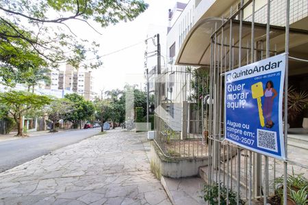 Apartamento à venda com 121m², 2 quartos e 1 vaga Apartamento à venda com 121m², 2 quartos e 1 vagaFachada