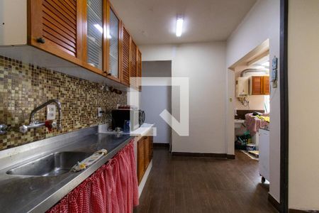 Apartamento à venda com 121m², 2 quartos e 1 vaga Apartamento à venda com 121m², 2 quartos e 1 vagaCozinha