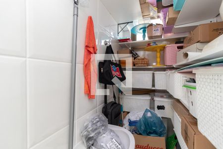 Apartamento à venda com 122m², 3 quartos e 2 vagasBanheiro de Serviço