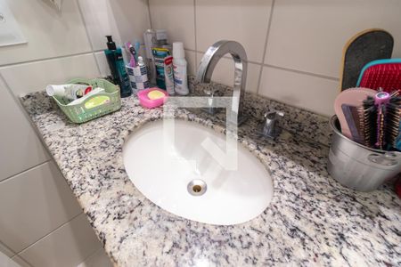 Apartamento à venda com 122m², 3 quartos e 2 vagasBanheiro da Suíte