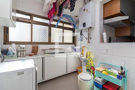 Apartamento à venda com 122m², 3 quartos e 2 vagasÁrea de Serviço